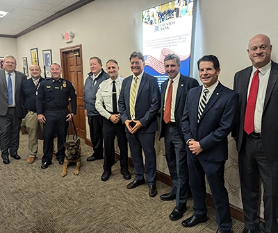K9-Eddie-of-the-Colonie-Police-Department-helping-Trustco-Bank